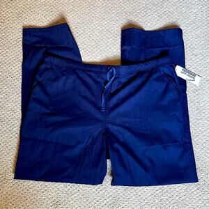 Butter-Soft Originals Women’s 6 Pocket Mid Rise Flare leg Scrub Pants 2XLT NWT‌‌